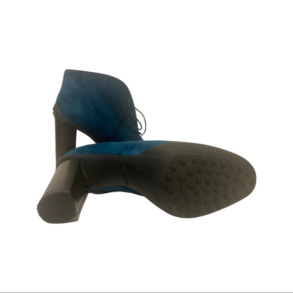 Tod's Suede Ankle Lace-Up Boots - Picture 4 of 4